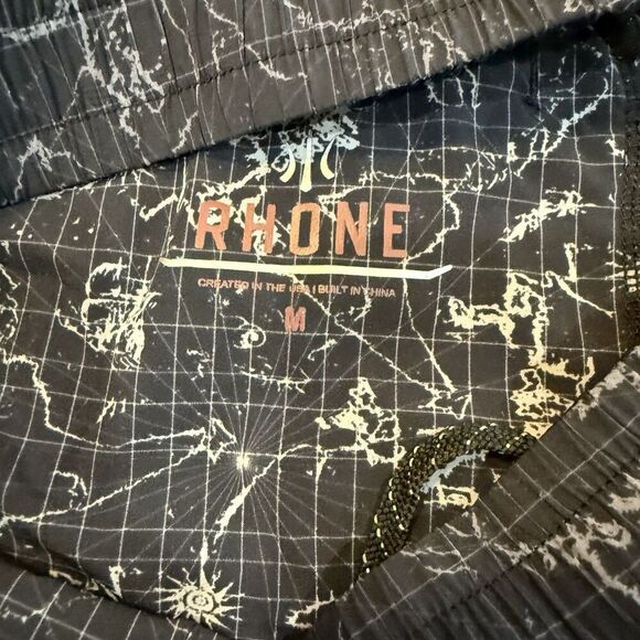 Rhone Mens Performance Gym Shorts Size Medium Constellation Grid Pattern Gray - Picture 9 of 11